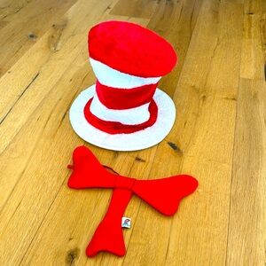 Dr. Suisse : Cat in the hat : hat and bow